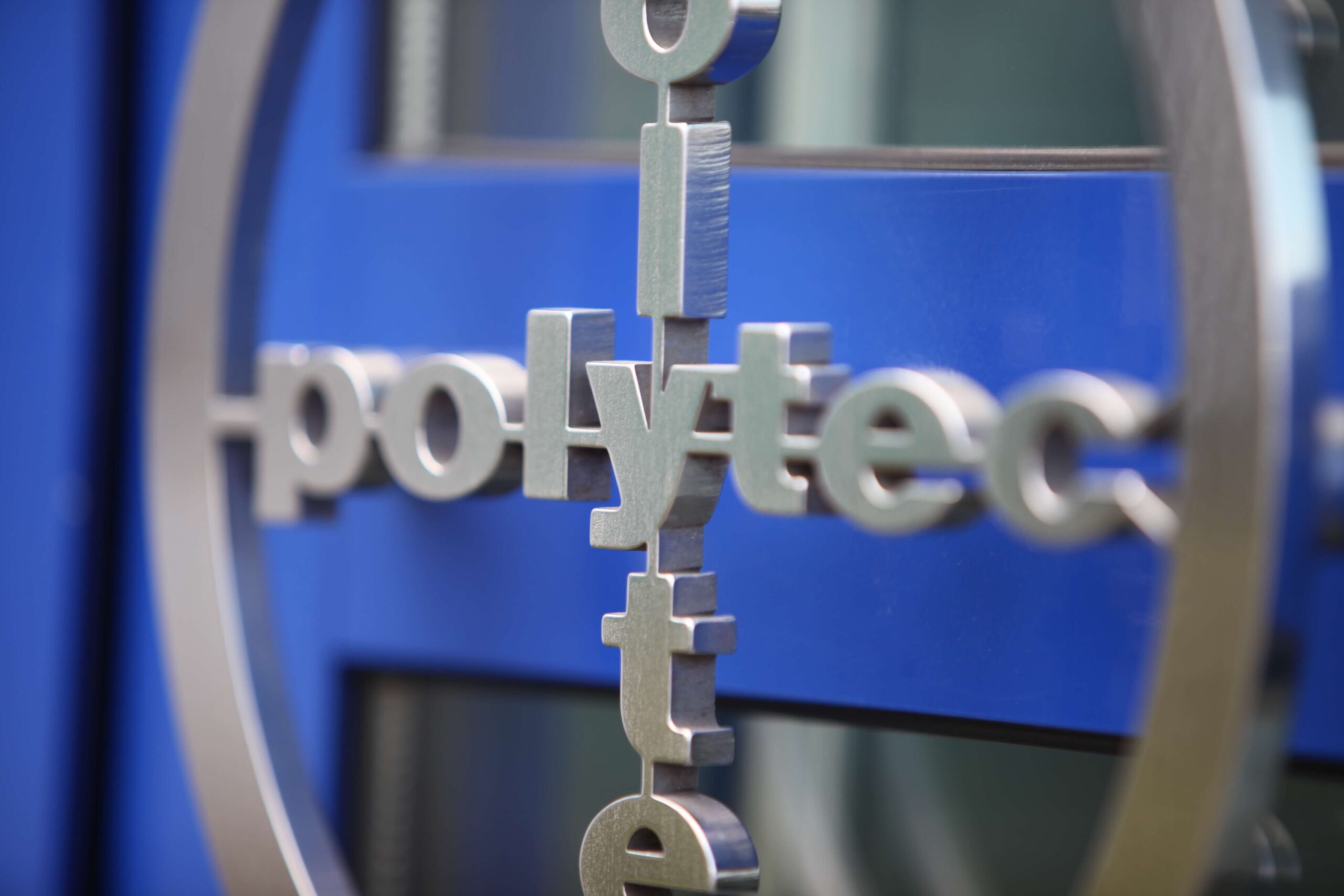 eingang-polytec-web Polytec Vreden